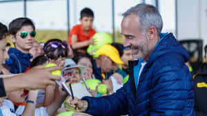 Alex Corretja Signing Autographs For Fans Wallpaper