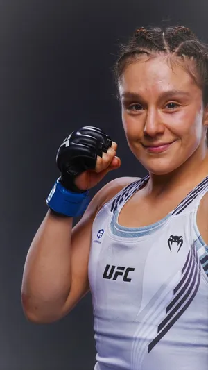 Alexa Grasso Wallpaper