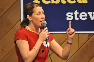 Alison Lundergan Grimes Hand Gesture Wallpaper