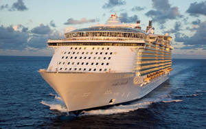 Allure Of The Seas Cruise Ship Wallpaper