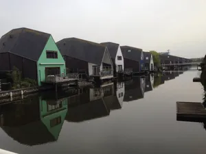 Almere Waterfront Homes Reflection Wallpaper