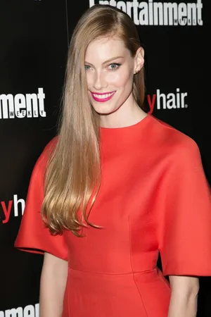 Alyssa Sutherland Red Dress Event Wallpaper