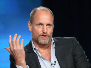 American Actor Woody Harrelson Wallpaper