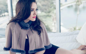 American Actress Kat Dennings 2014 Winter Photoshoot Wallpaper