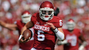 American Football Athlete Baker Mayfield Ou Sooners Wallpaper