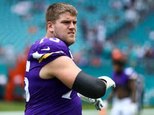 American Football Player Brian O'neill Stretching Wallpaper