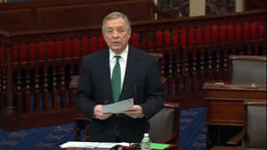 American Politician Richard Durbin Speaking Wallpaper