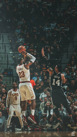 American Professional Basketball Player Lebron James Sports Iphone Wallpaper