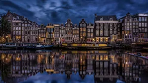 Amsterdam Netherlands Hotels At Night Wallpaper