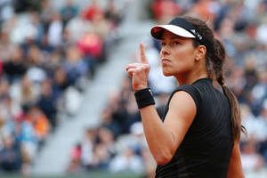 Ana Ivanovic Pointing Her Finger Up Wallpaper