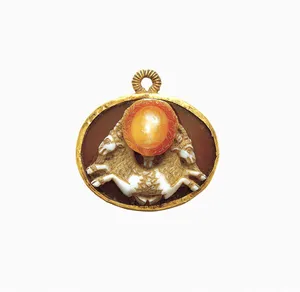 Ancient Cameo Pendant Wallpaper