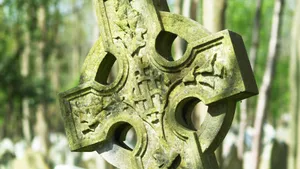 Ancient Celtic Cross Design Wallpaper