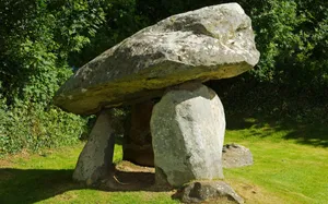 Ancient Dolmen Stone Structure Newport Wallpaper