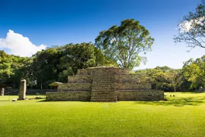 Ancient Mayan Ruins Of Copan In Mesoamerica Wallpaper