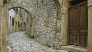 Ancient Stone Archwayin Jerusalem Wallpaper