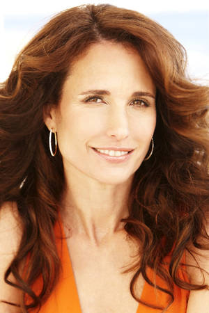 Andie Macdowell Beach Photo Wallpaper