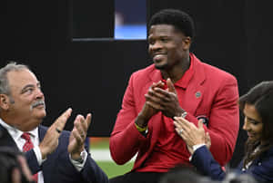 Andre Johnson Applaudedat Event Wallpaper