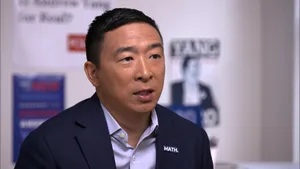 Andrew Yang Close-up Wallpaper