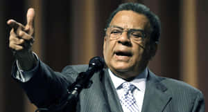 Andrew Young Pointing From Podium Wallpaper