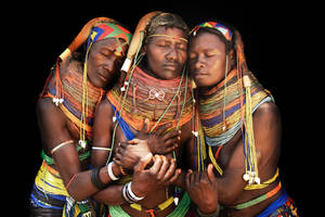 Angola Tribal Women Wallpaper