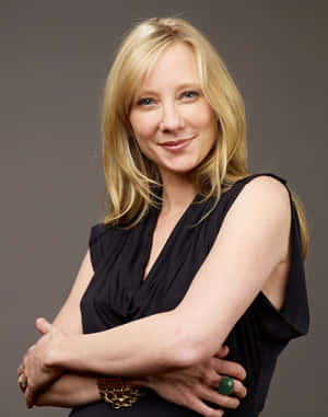 Anne Heche Bright Face Wallpaper