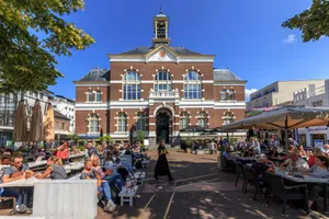 Apeldoorn City Center Outdoor Cafe Wallpaper