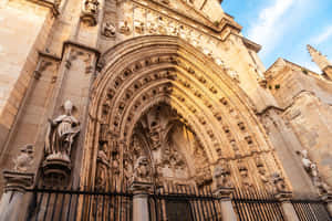 Archway Over Door In Toledo Cathedral Wallpaper