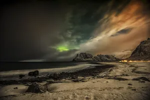 Arctic Beautiful Night Wallpaper