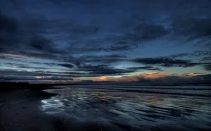 Aromatic Sunset By The Black Sea Wallpaper