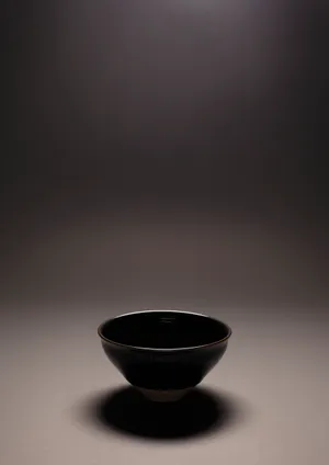 Artistic Black Bowl Silhouette Wallpaper