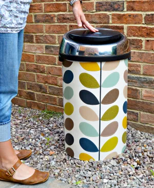 Artistic Street Trash Can Wallpaper