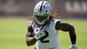 Ashton Jeanty Football Action Wallpaper