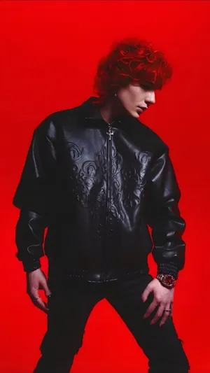 Asteria Fashion Statement Wallpaper