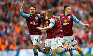 Aston Villa Goal Celebration Wallpaper