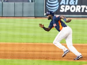 Astros_ Player_ Running_ Bases Wallpaper