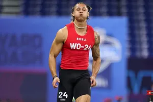 Athlete Preparation Red Top Wallpaper