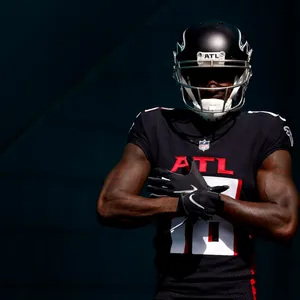 Atlanta Falcons Player Portrait Wallpaper