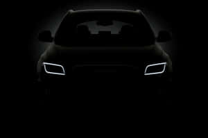 Audi Sq5 Roaring Through The Streets Wallpaper