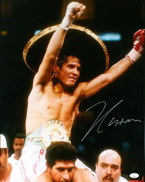 Autographed Julio Cesar Chavez Wallpaper