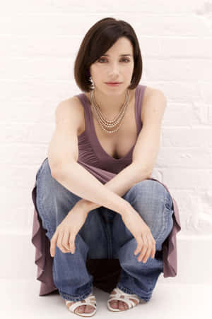 Award-winning Actress Sally Hawkins Wallpaper