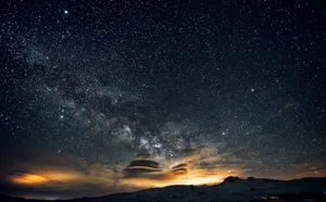 Awe-inspiring Mountain Landscape Wallpaper