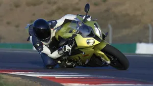 B M W S1000 R R Track Riding Wallpaper