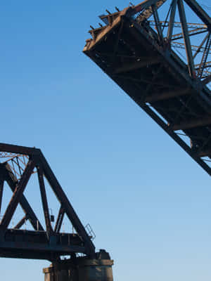 Ballard_ Locks_ Railroad_ Bridge_ Raised Wallpaper