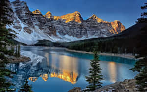 Banff National Park Freezing Lake Wallpaper