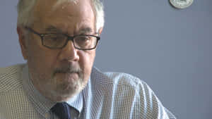 Barney Frank Pensive Expression Wallpaper