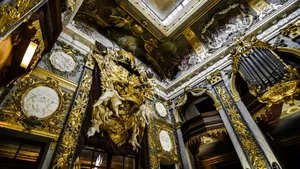 Baroque Interior Decoration Wallpaper