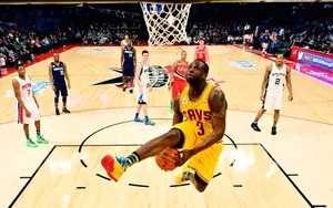 Basketball Action Shot Dunk Attempt.jpg Wallpaper