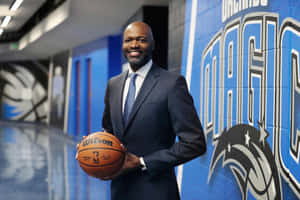 Basketball Coach Orlando Magic Hallway Wallpaper