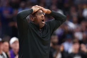 Basketball Coach Reaction Wallpaper