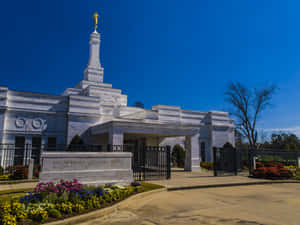 Baton Rouge Louisiana Temple Exterior Wallpaper